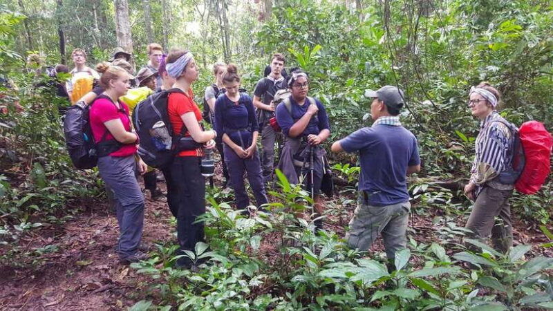 from-siem-reap-phnom-kulen-national-park-trekking-tour-2