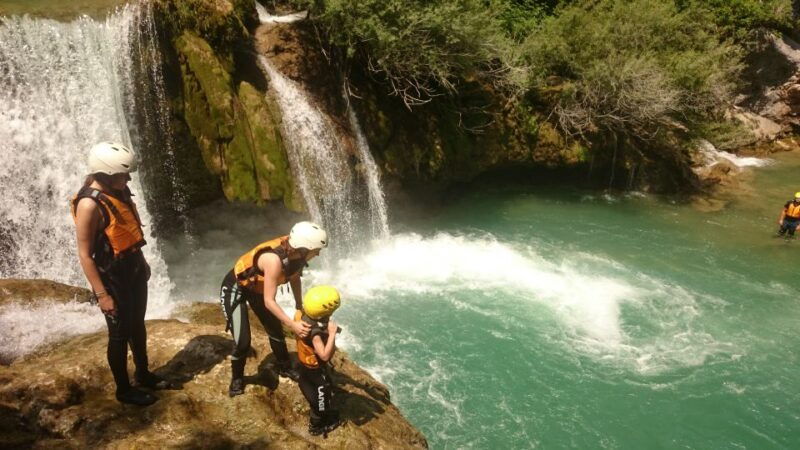 from-slunj-mreznica-canyon-kayaking-tour