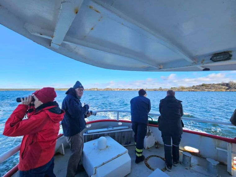 from-stockholm-archipelago-hike-to-landsort-lighthouse