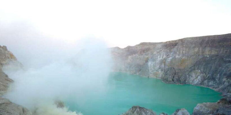 from-surabaya-malang-bromo-ijen-tumpaksewu-in-3-days