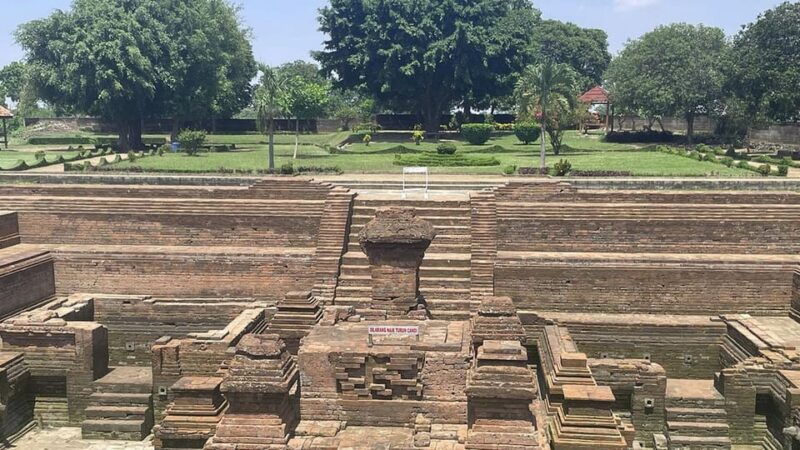 from-surabaya-port-archeological-trowulan-cruise-tour