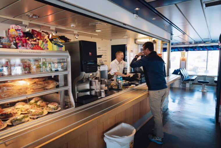 from-svolvaer-whale-watching-day-trip-to-andenes