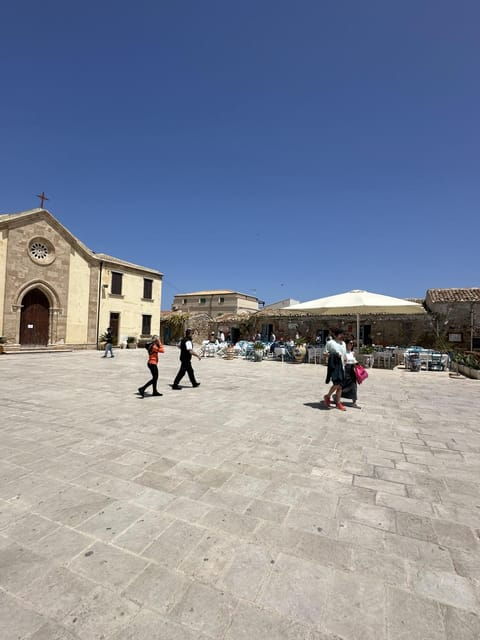 from-syracuse-noto-marzamemi-and-wine-tasting-on-avola