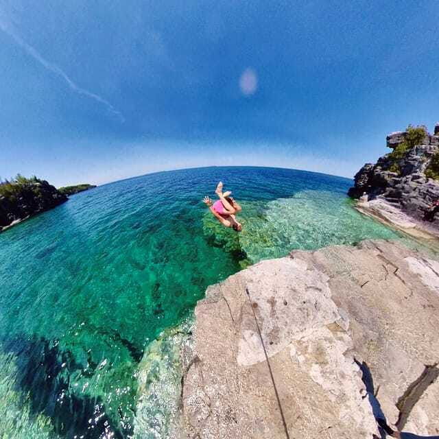 from-toronto-bruce-peninsula-guided-hiking-day-trip