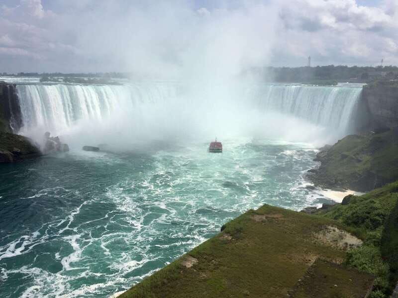 from-toronto-niagara-falls-full-day-tour