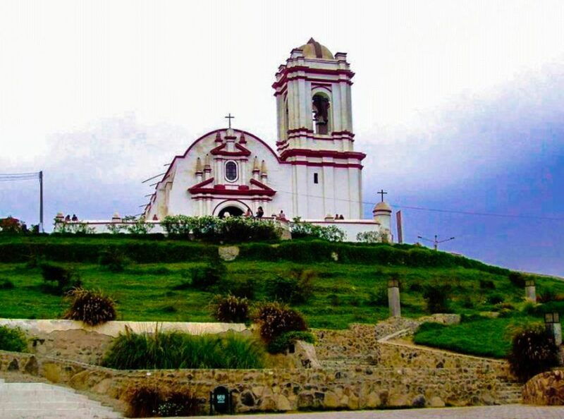 from-trujillo-full-day-with-paso-horses-and-sailor-show
