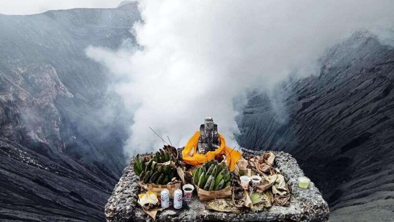 from-yogyakarta-mount-bromo-tumpak-sewu-waterfall-3d-tour