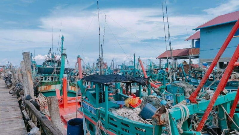 full-day-city-tour-with-private-boat-trip-to-2-islands