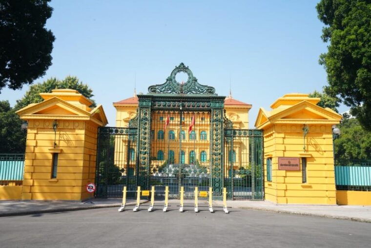 full-day-hanoi-city-tour-with-transfer-and-lunch-tour-giude
