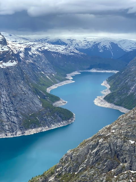 full-day-hiking-adventure-from-bergen-to-trolltunga-3