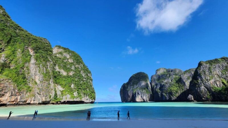 full-day-phi-phi-islands-krabi-private-speedboat-charter