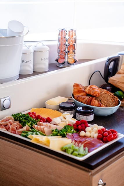 gdansk-sopot-breakfast-cruise-on-a-catamaran