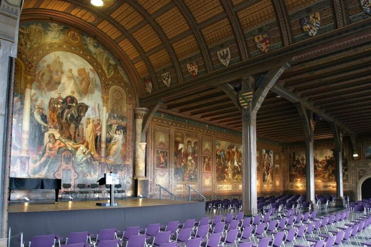 goslar-guided-tour-of-the-imperial-palace