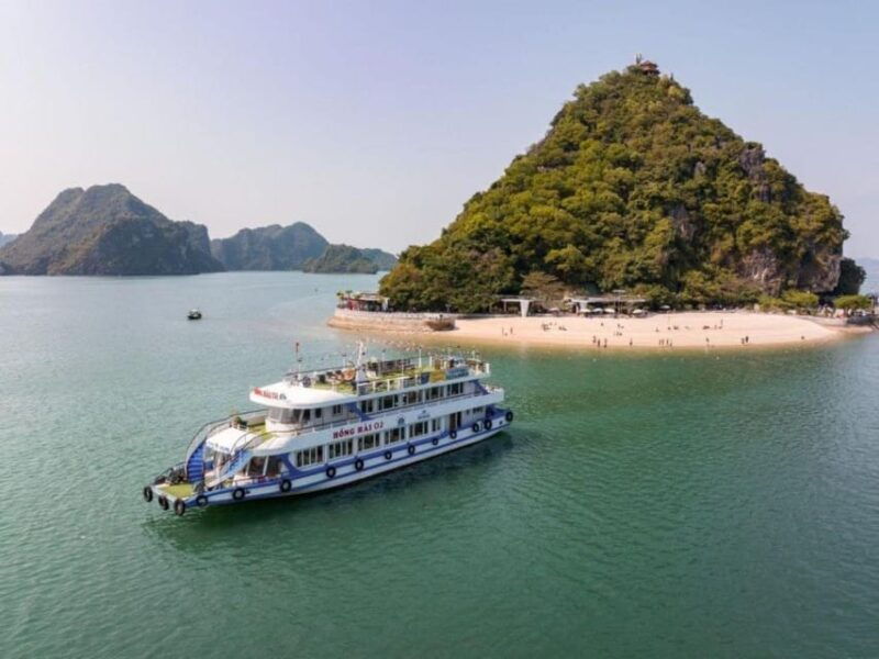ha-long-half-day-cruise-with-lunch-kayaking-and-swimming