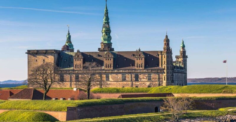 half-day-private-tour-to-kronborg-and-frederiksborg-castle