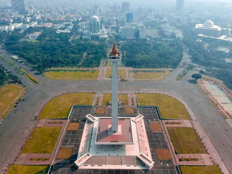 half-day-tour-around-jakarta-guide-speak-japanese