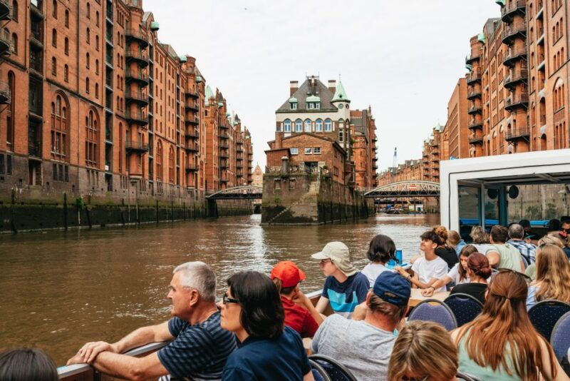 hamburg-2-hour-xxl-port-of-hamburg-cruise-tour