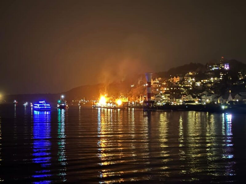 hamburg-easter-bonfire-and-light-cruise-on-easter-saturday