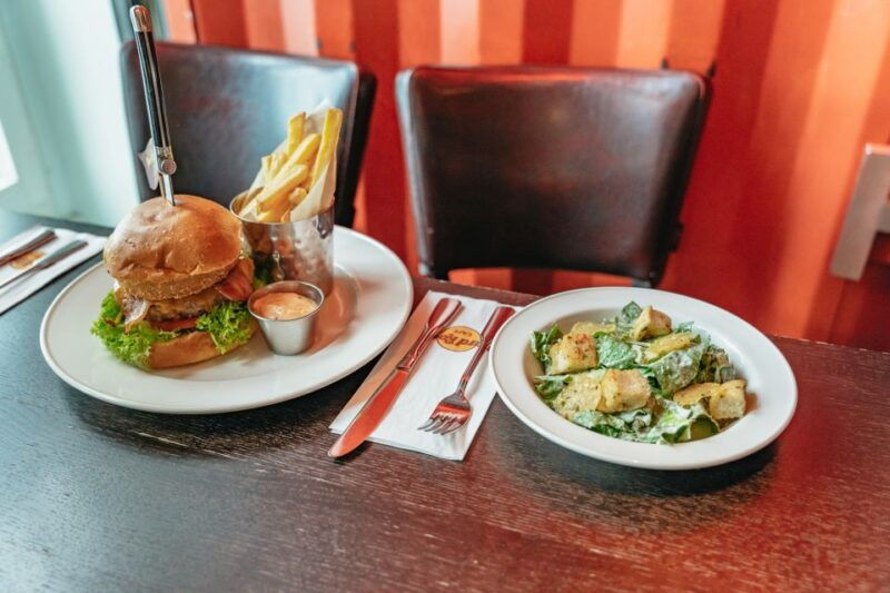 hamburg-hard-rock-cafe-skip-the-line-meal