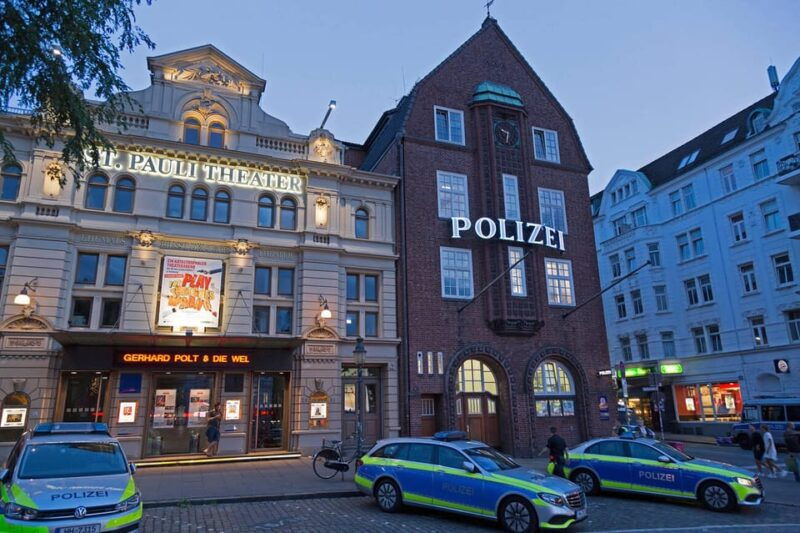 hamburg-private-reeperbahn-guided-walking-tour