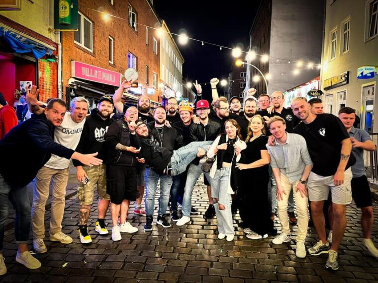 hamburg-pubcrawl-nightlife-tour-at-st-pauli-district