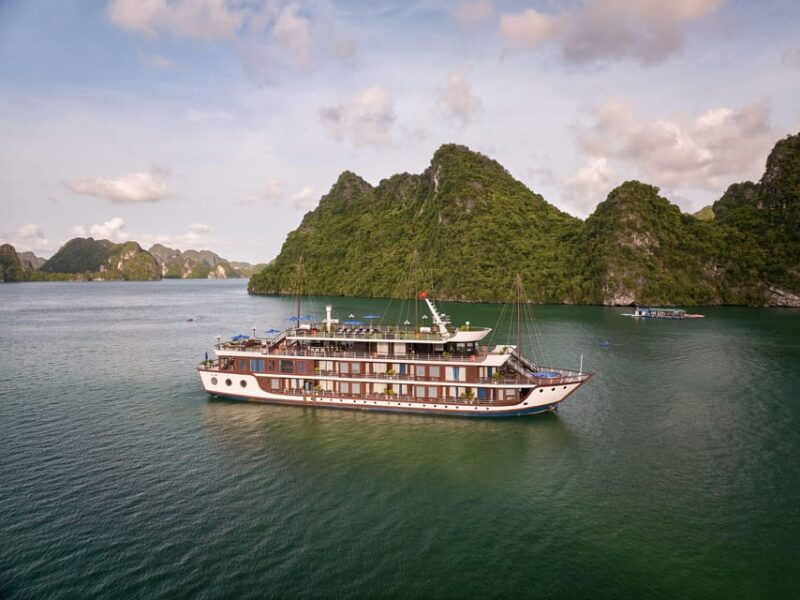 hanoi-ninh-binh-ha-long-lan-ha-bay-3-day-luxury-cruise