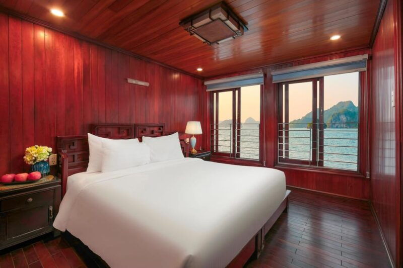 hanoihalong-bay-2-day-on-traditional-wooden-boutique-cruise