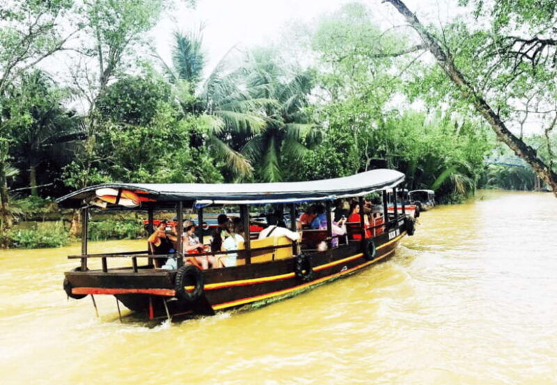 hcm-cu-chi-tunnels-gun-range-mekong-delta-full-day-tour