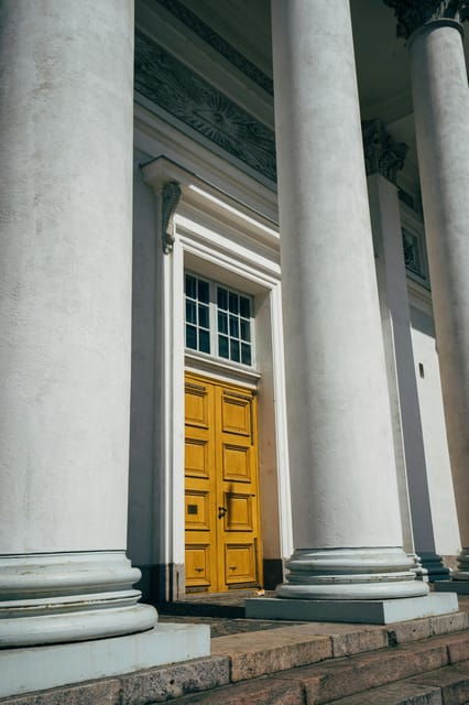 helsinki-architectural-highlights-guided-walking-tour