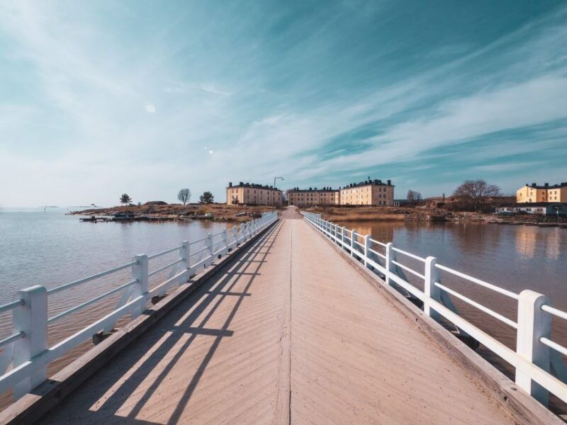 helsinki-capture-the-most-photogenic-spots-with-a-local