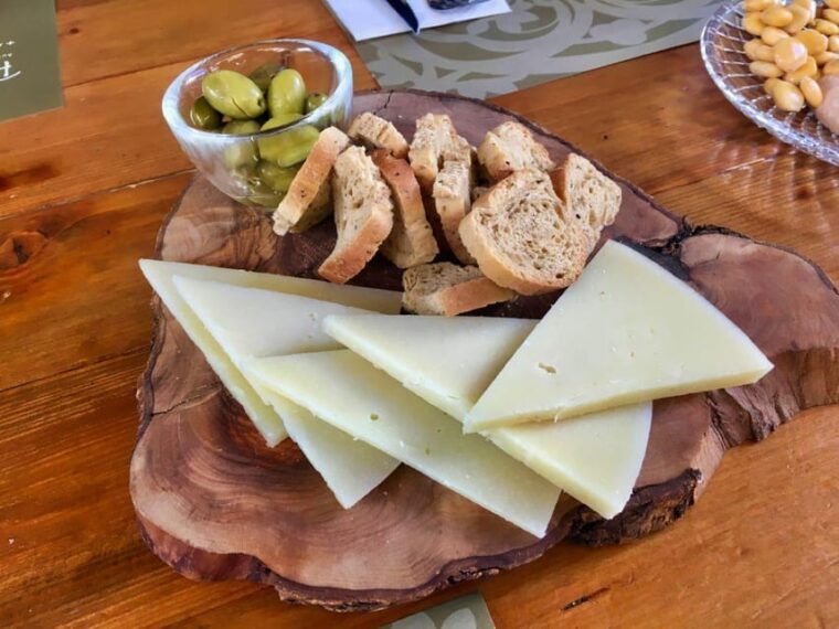 heraklion-off-the-beaten-path-walking-tour-inc-tastings