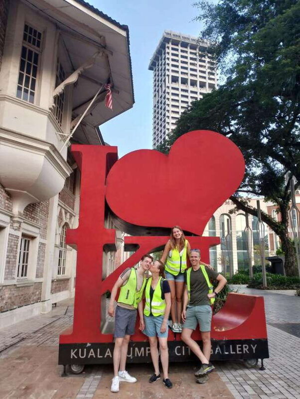 hidden-kuala-lumpur-4-hour-bike-tour