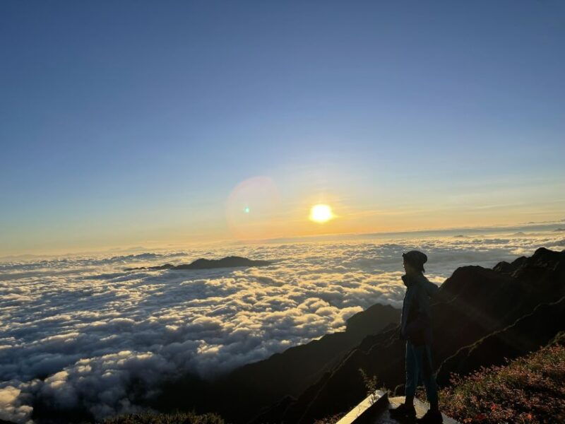hiking-fansipan-2d1n-explore-the-majestic-nature