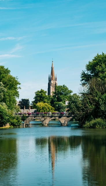 historical-walk-in-bruges-with-local-guide-praline-included