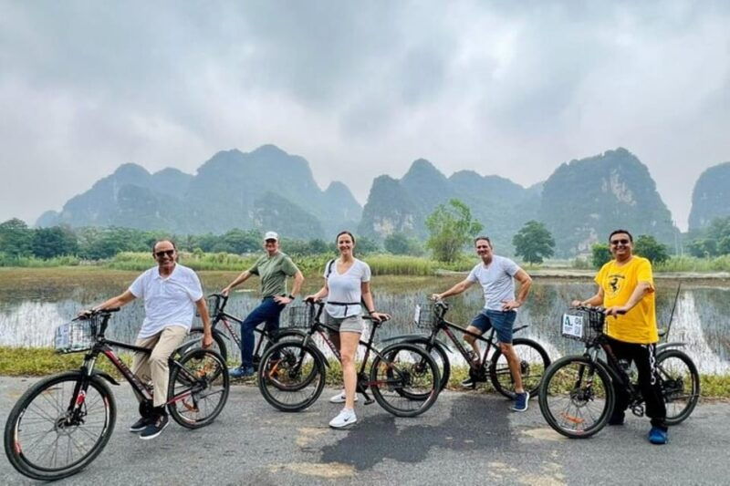 hoa-lu-tam-coc-mua-cave-1-day-trip-by-limousine