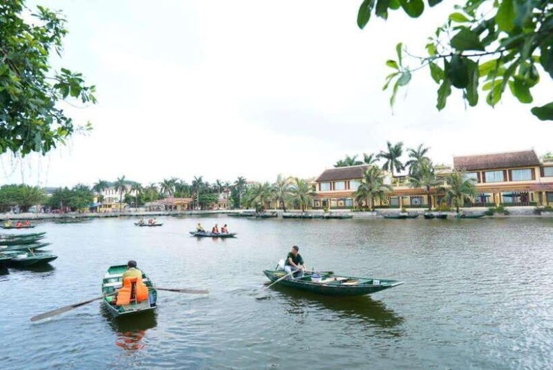 hoa-lu-tam-coc-mua-cave-bich-dong-pagoda-cycling-from-nbinh