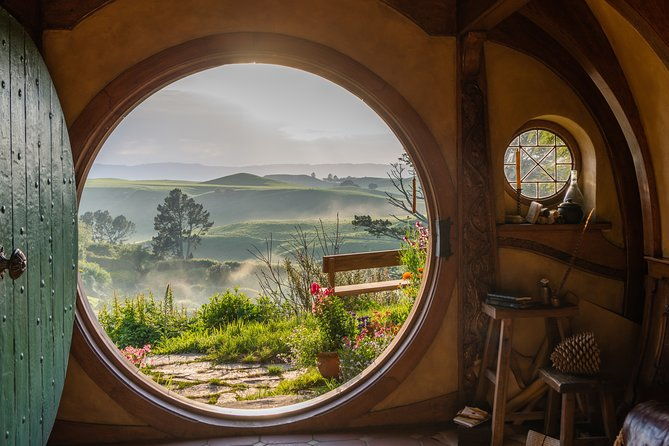Hobbiton Movie Set Banquet Experience Private Tour From Auckland - Final Thoughts: Who Should Consider This Tour?