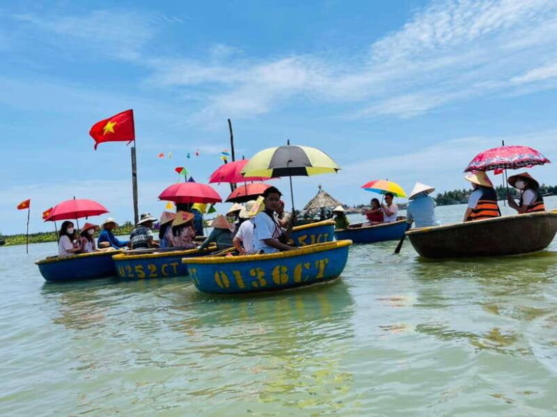 hoi-an-lantern-making-basket-boat-and-cooking-class