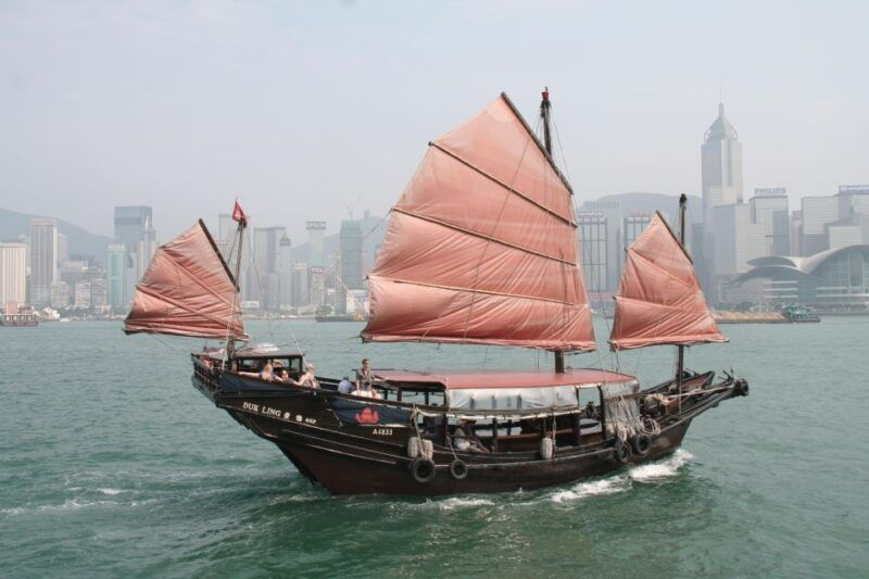 hong-kong-private-tour-with-a-local-guide