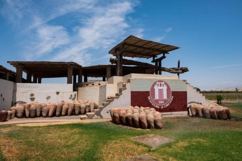 huacachinaprivate-transport-tour-with-piscotasting-sunset