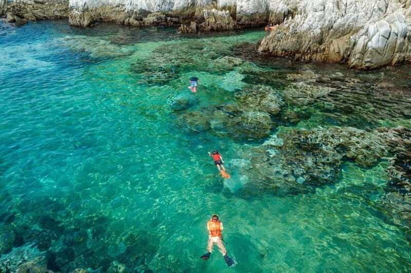 huatulco-premium-family-snorkeling-experience