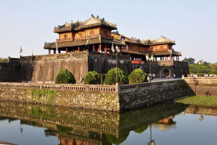 hue-half-day-city-tour-by-car-and-dragon-boat