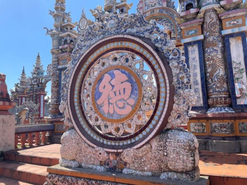hue-transfer-to-hoi-an-via-marble-moutain-an-bang-cemetery
