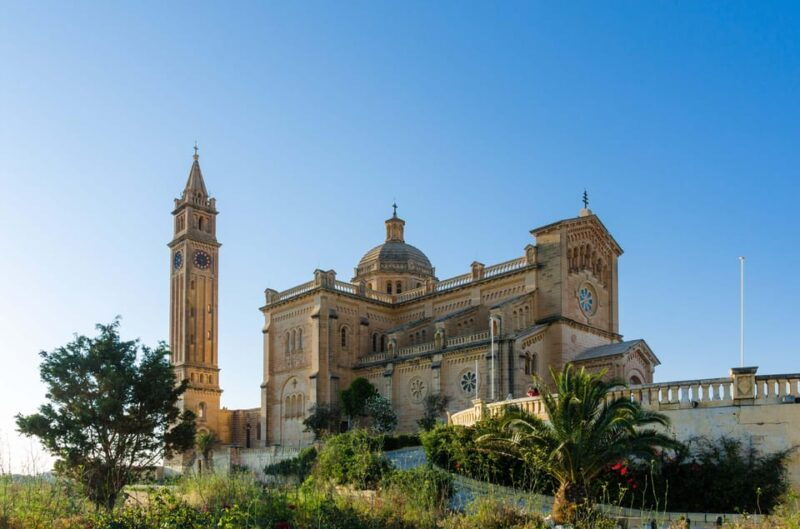 i-see-gozo-hop-on-hop-off-bus-day-pass