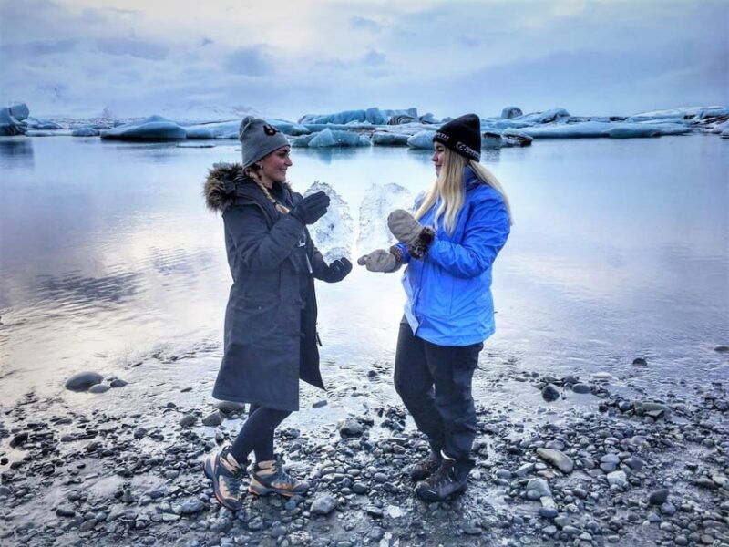 iceland-3-day-tour-golden-circle-glacier-lagoon-ice-cave