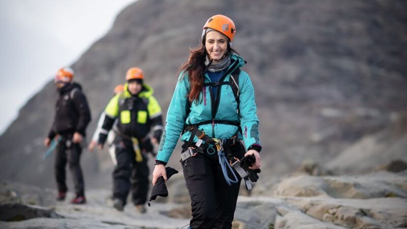 iceland-private-glacier-hike-and-ice-cave-photo-tour