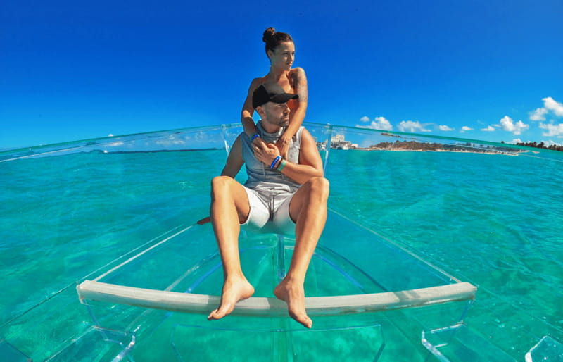 isla-mujeres-excursion-crystal-boat-tour-at-the-caribbean