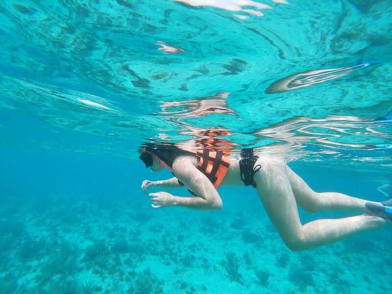 isla-mujeres-snorkeling-adventure-at-the-underwater-museum