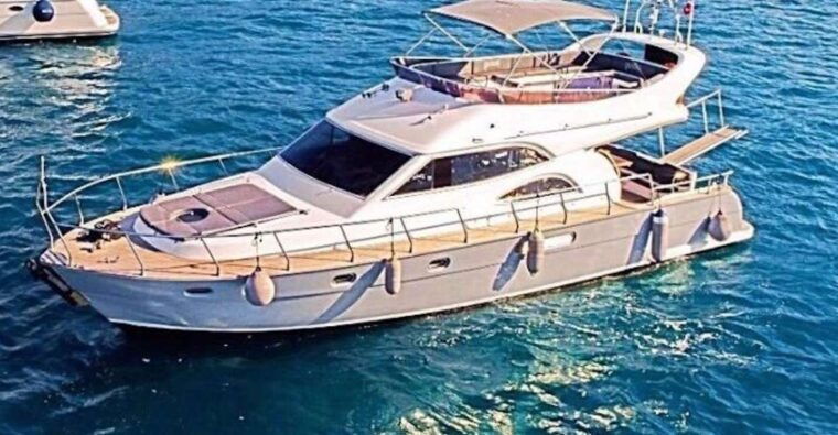 istanbul-bosphorus-cruise-on-a-private-luxury-yacht