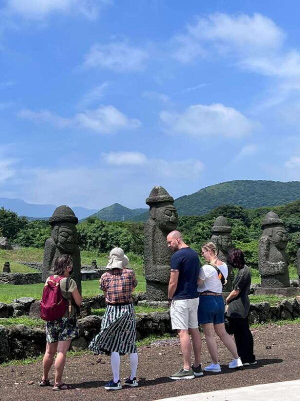 jeju-island-van-tour-with-a-guide-who-the-most-loves-jeju